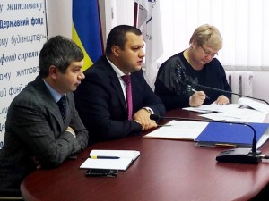 Робочий процес триває