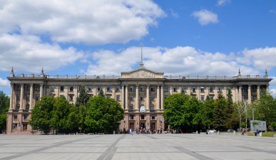 Триває робота щодо забезпечення реалізації місцевих житлових програм